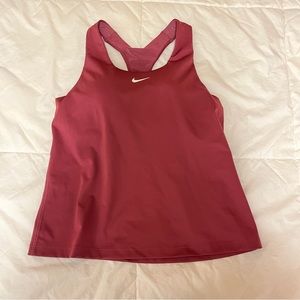 Nike Swoosh Women's Medium-Support Padded Bra Tank Top